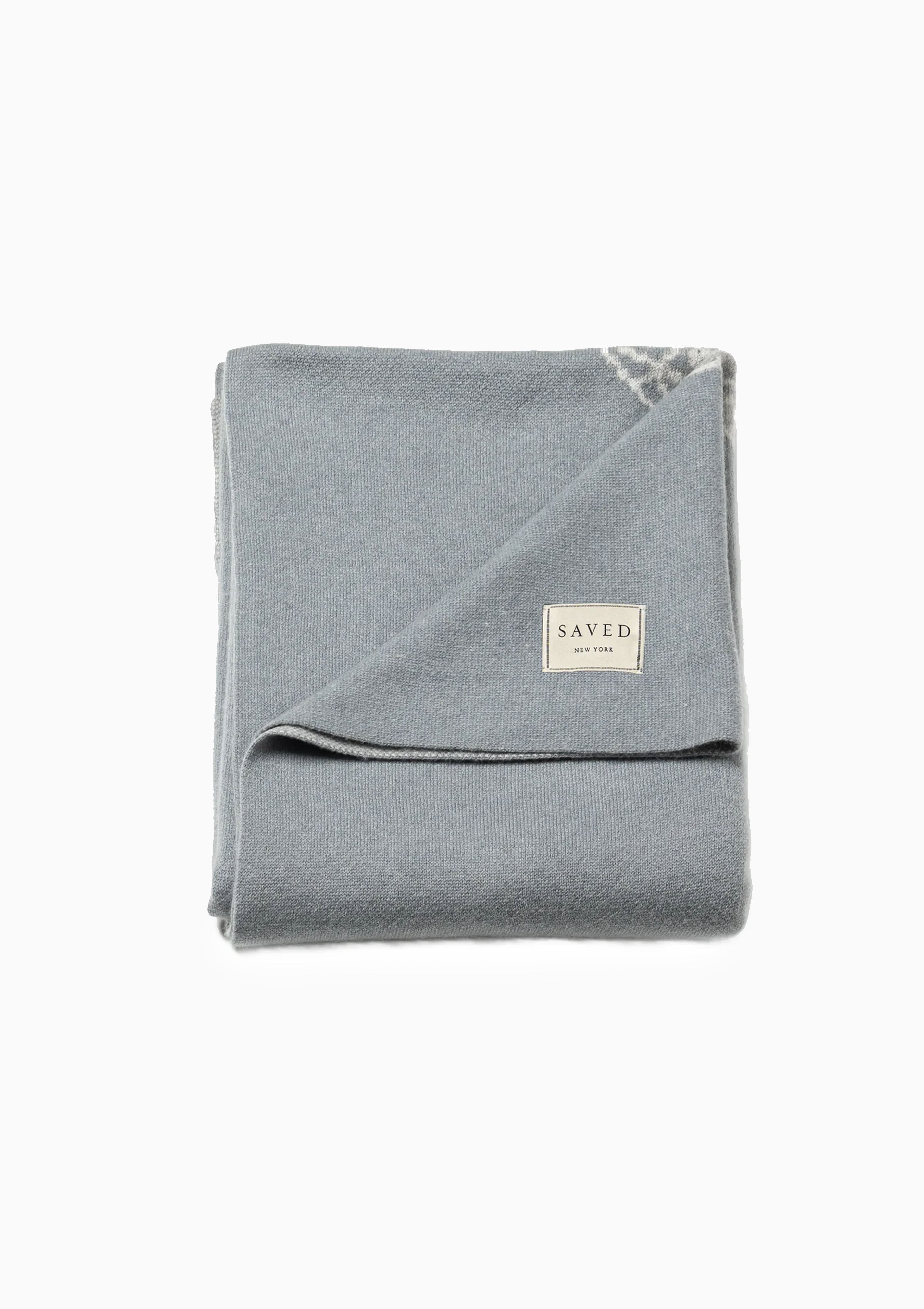 Holly Throw | 51" x 71"