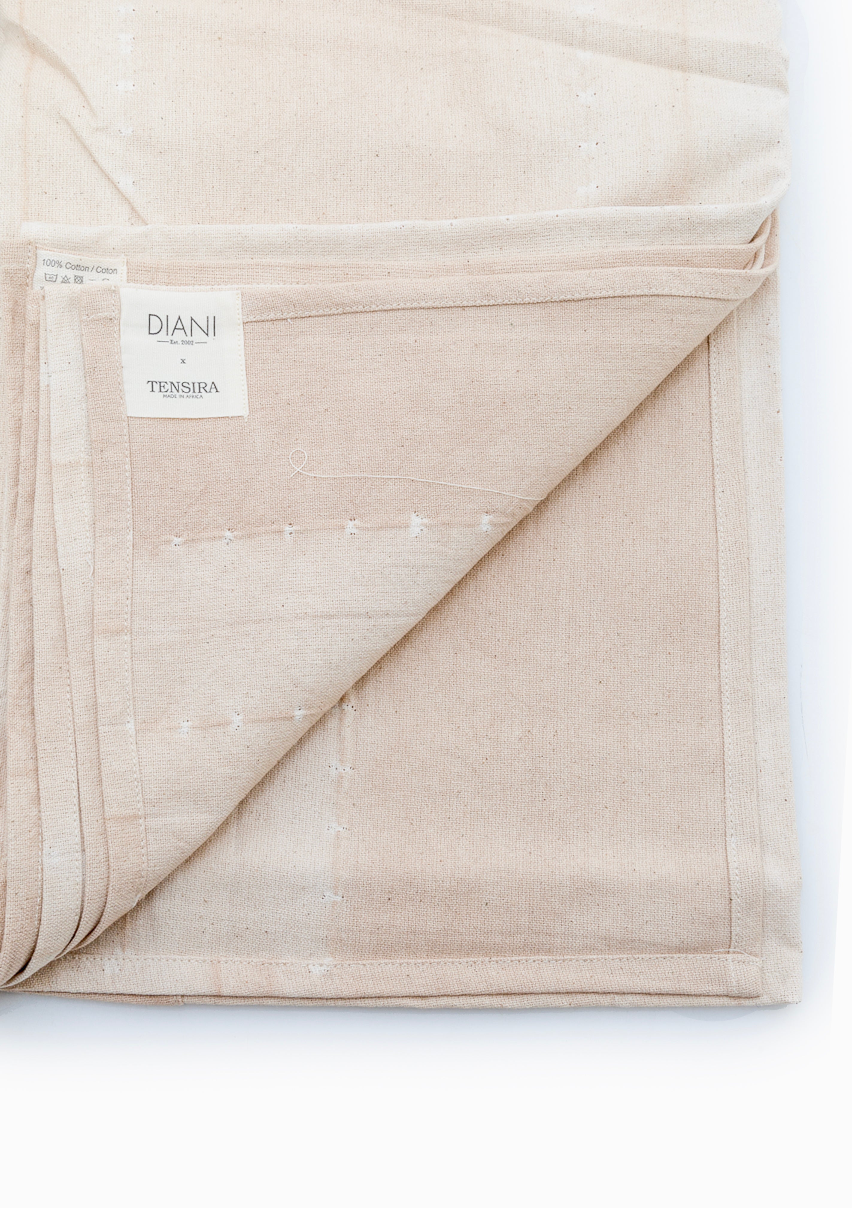 Table Cloth Rectangular Maxi, Sunkissed Pebble, 71"x119"