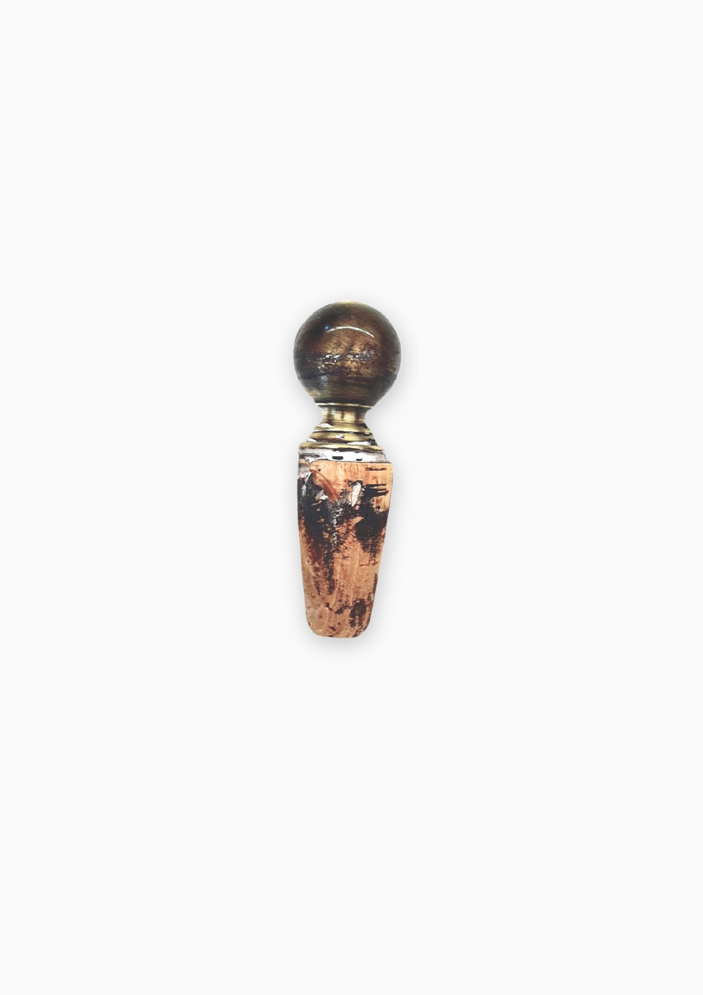 The Royal Cork bottle stopper available at Diani.