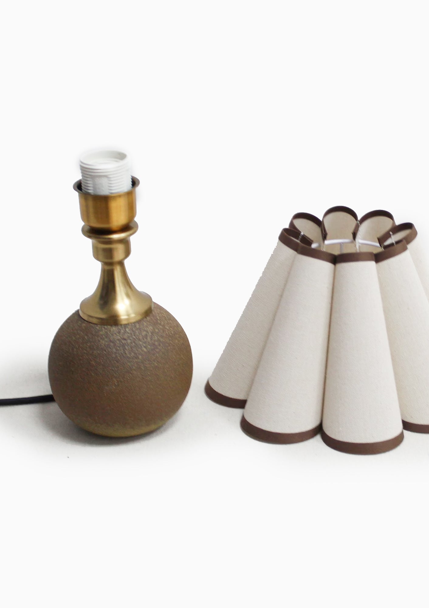 Handmade Duzy Lampshade With Trim & Scallop Shape Ceramic Base | Light Wheat/Copper