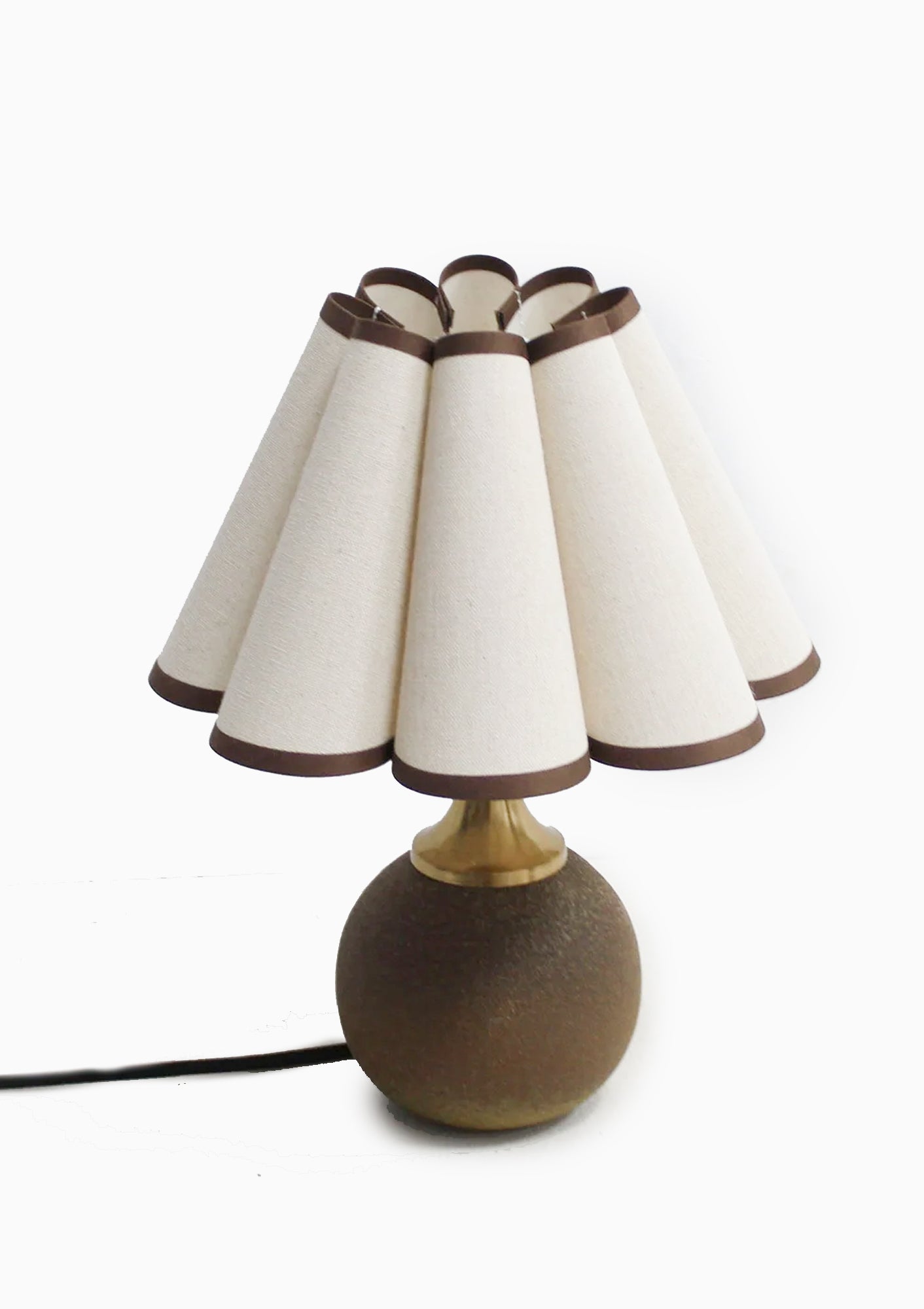 Handmade Duzy Lampshade With Trim & Scallop Shape Ceramic Base | Light Wheat/Copper