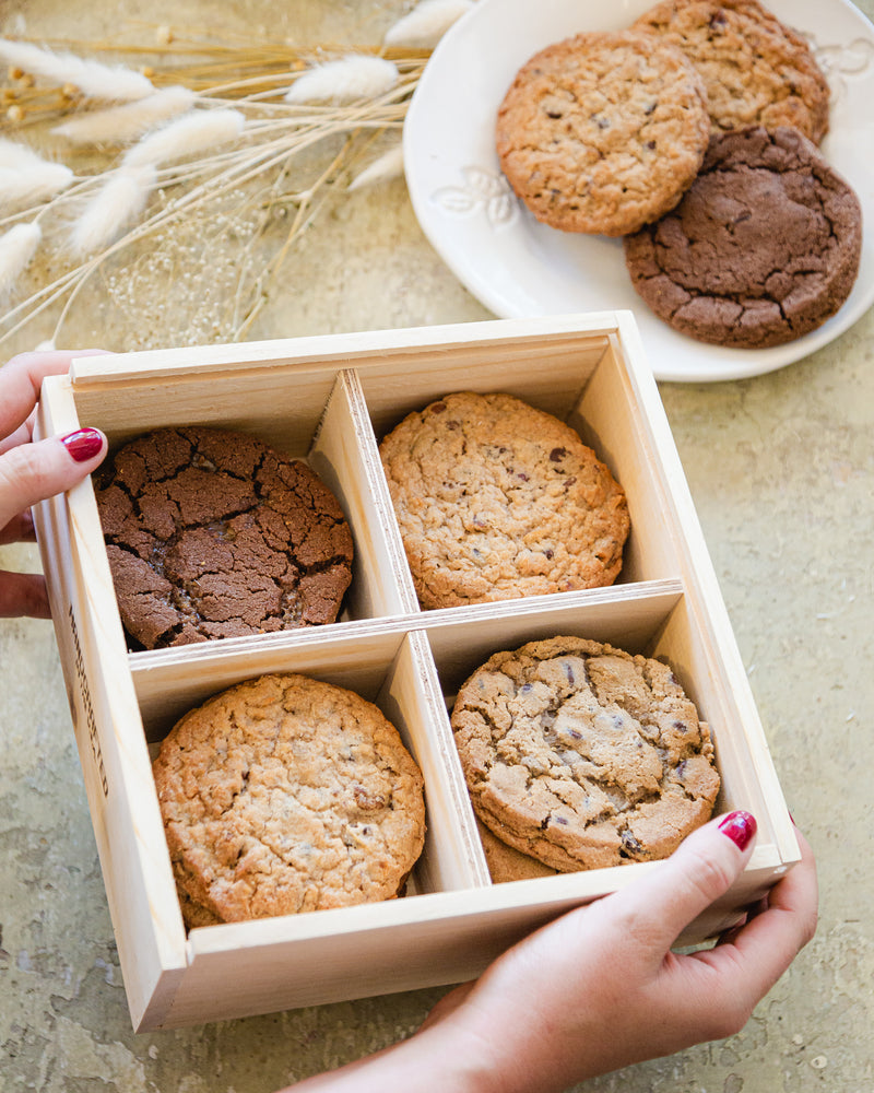 DIANI Cookie Box