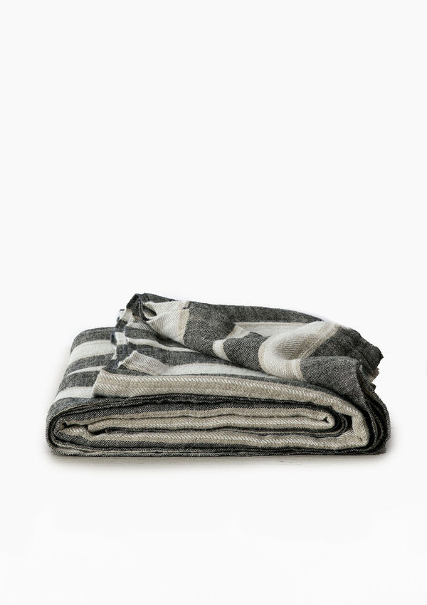 Mira Linen Bedcover | Enzo