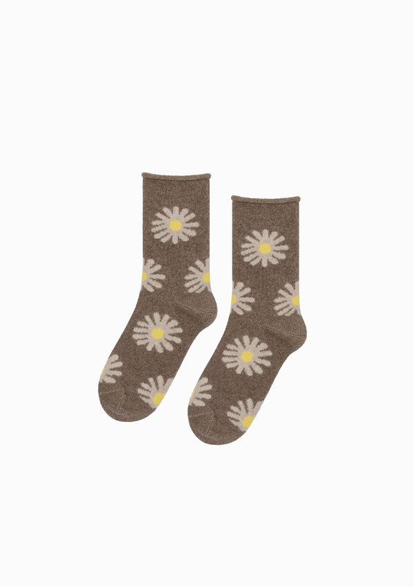 Backyard Cashmere Crew Socks | Llama