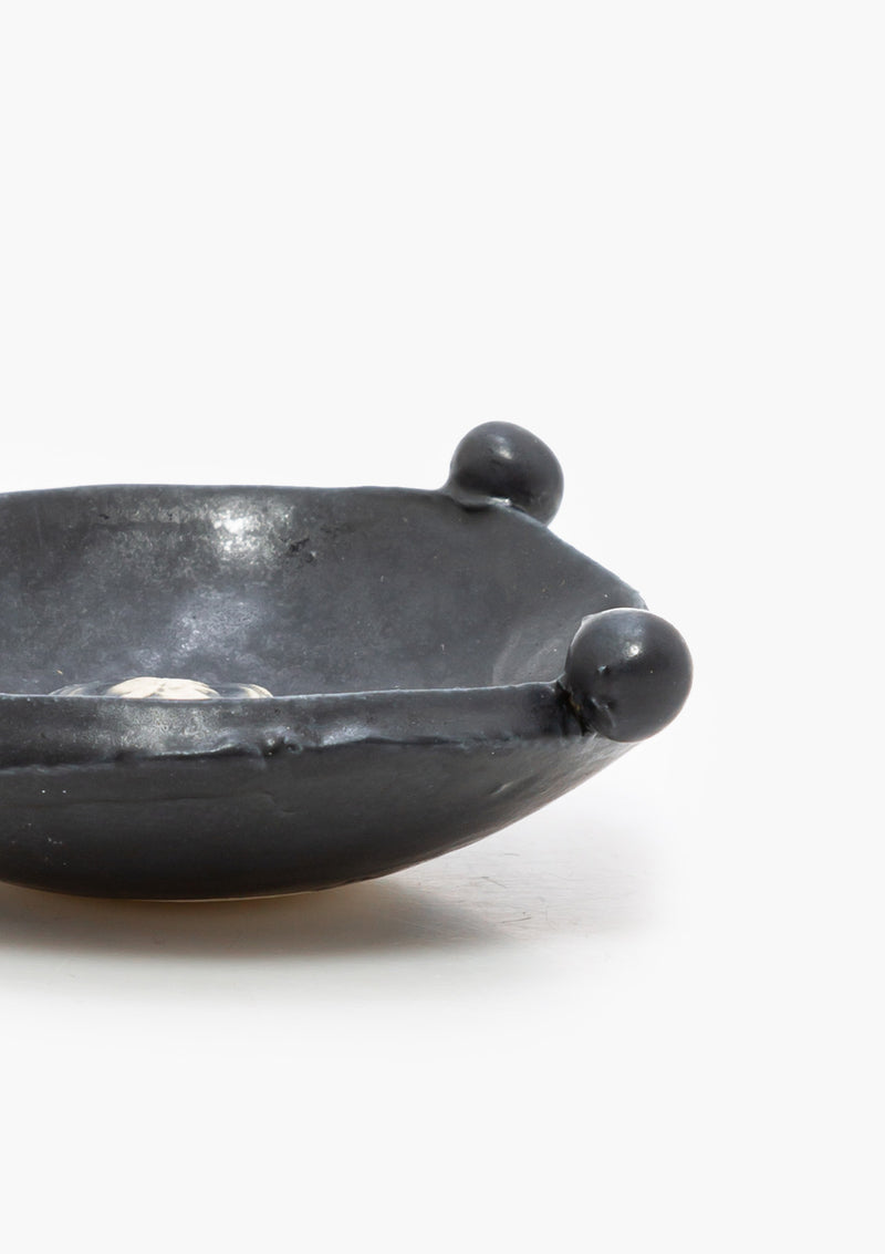 Perseus Edith Dish With Pearls | Soot