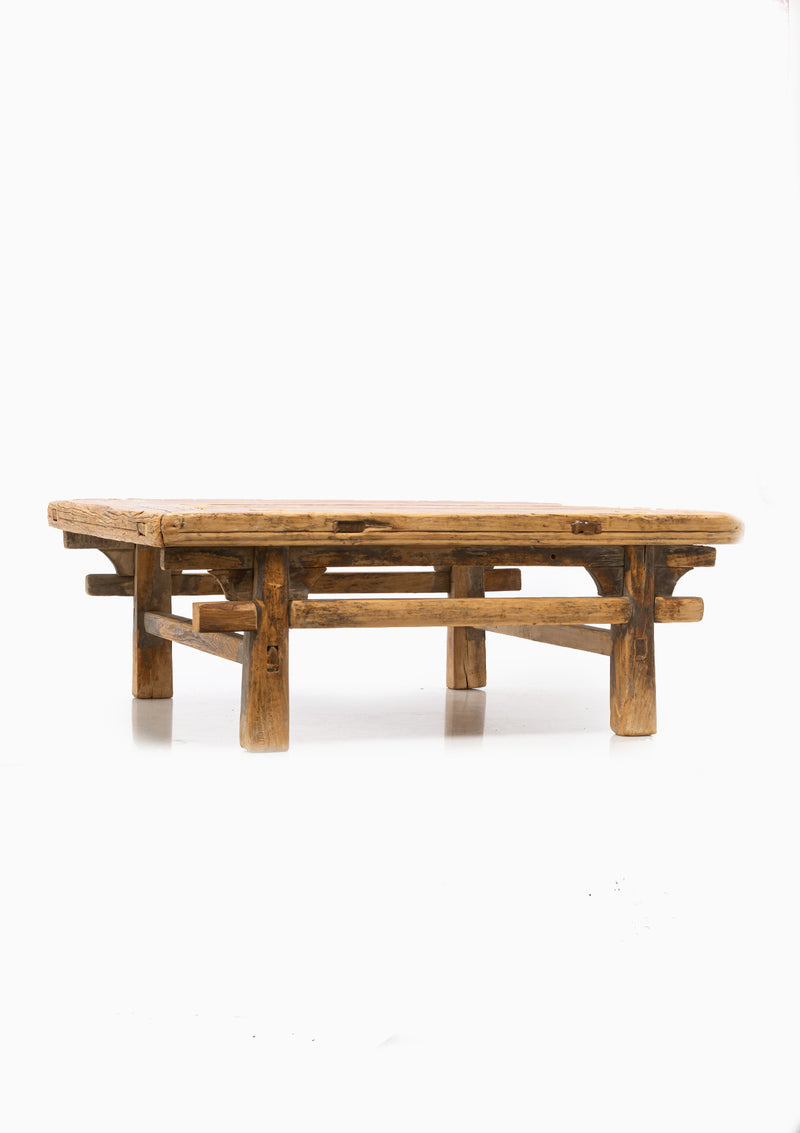 Vintage Coffee Table | 31" x 24" x 11.25"