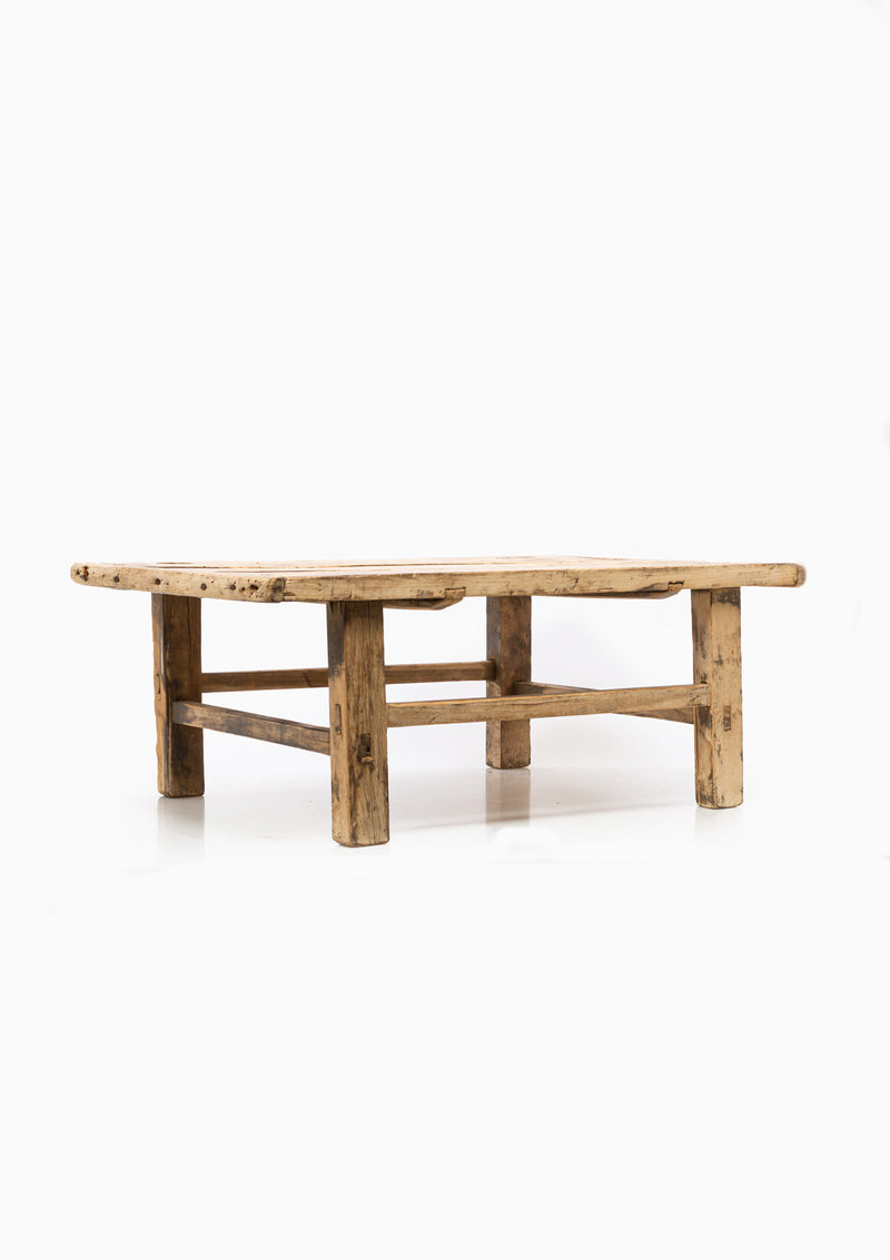 Vintage Coffee Table | 32.75" x 22.25" x 12.75"