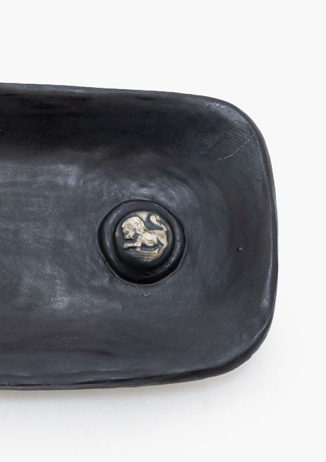 Lion Rampant Christina Tray | Soot