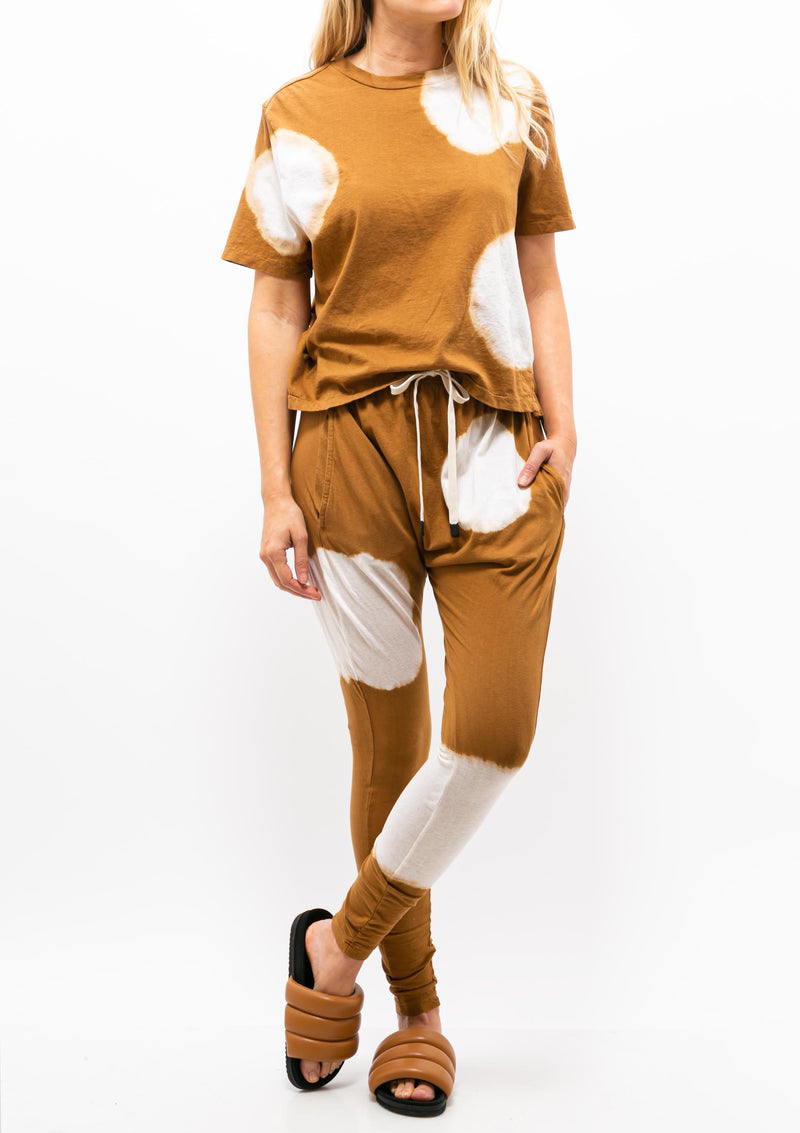 Radial Dye Slouch Jersey Pant III | Urth Brown