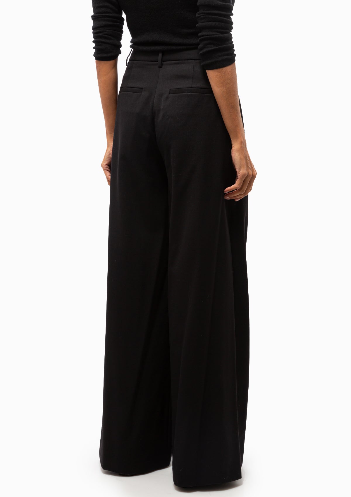 Dillon Pant | Black