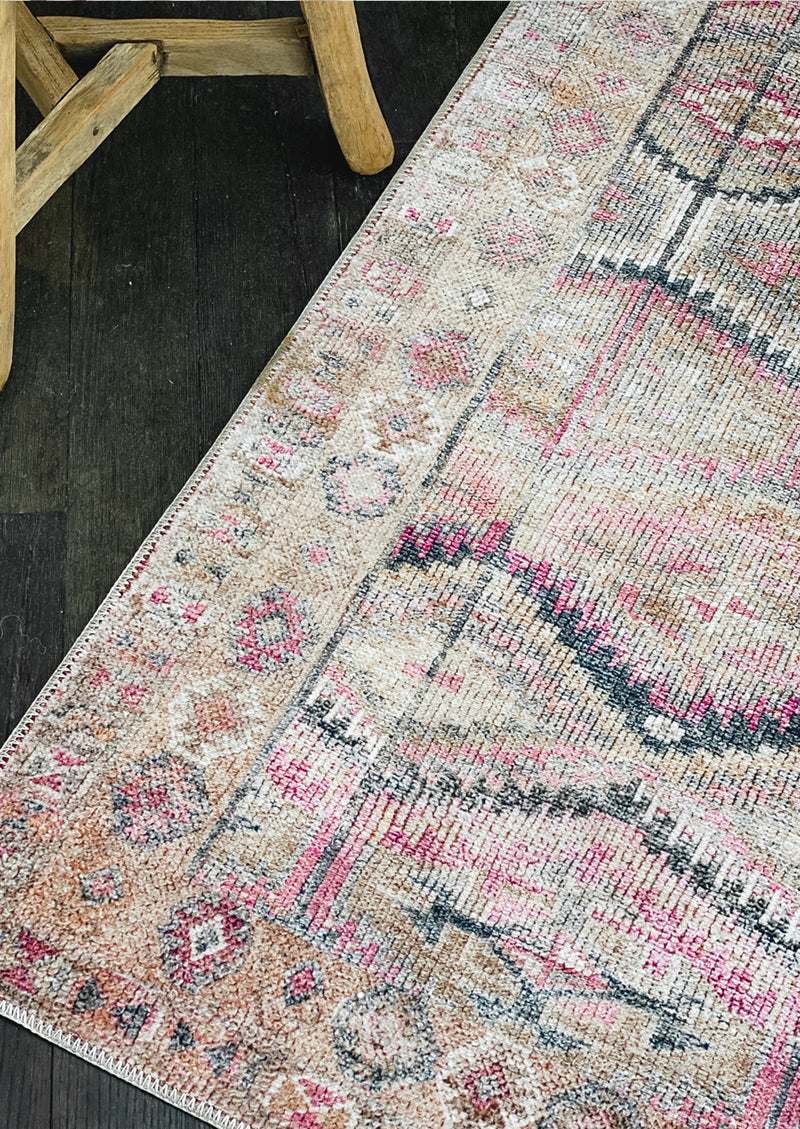 Mumbai Rug | 2’3” x 3’9”