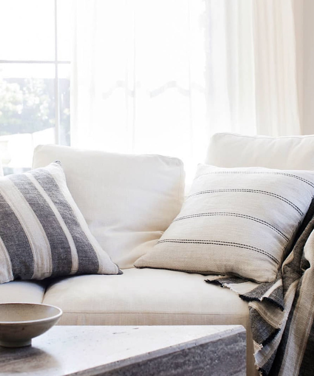 Mira Linen Cushion | Enzo