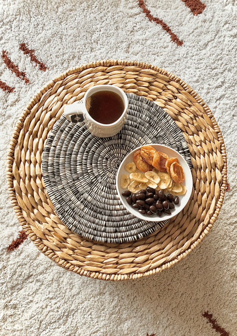 Raffia Mixed Flat Platter | Natural Black